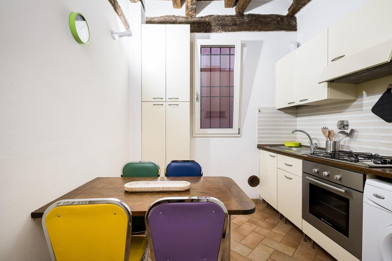 Cozy Central Apartment By Wonderful Italy Bolonia Exterior foto